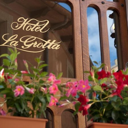 La Grotta Hotel San Marino Eksteriør billede