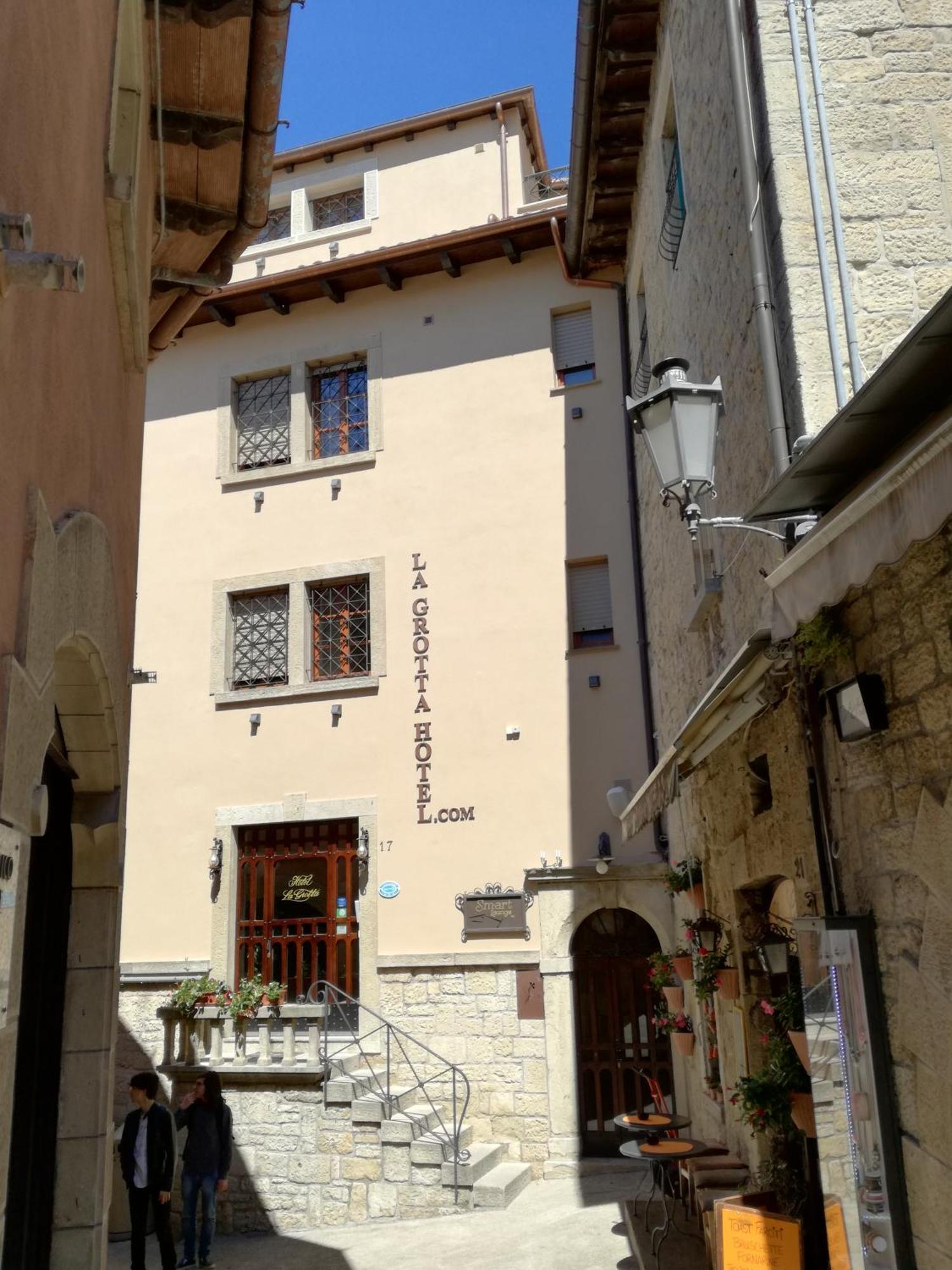 La Grotta Hotel San Marino Eksteriør billede
